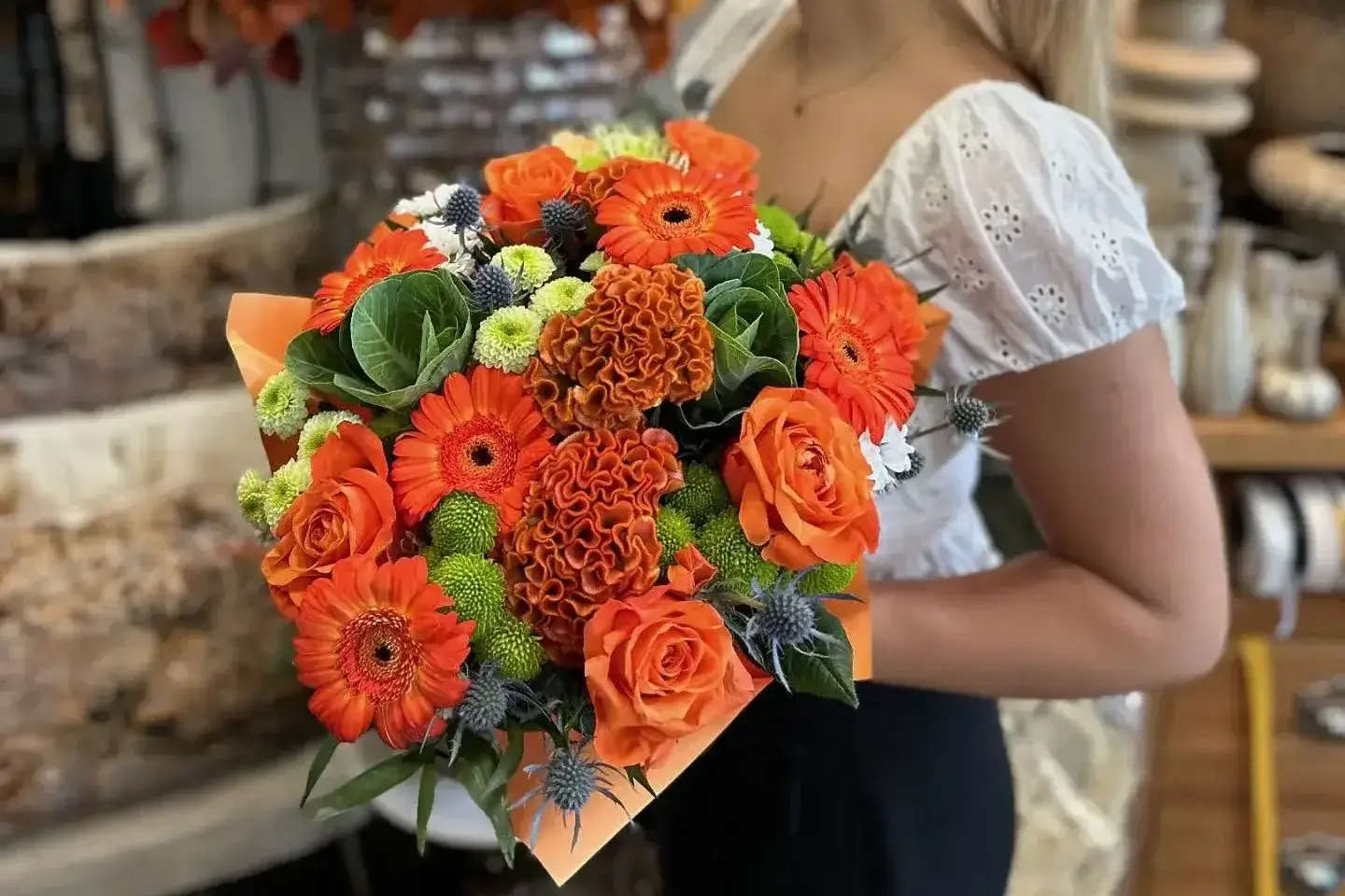 Kwiaty zimą w domu jako kolorowy akcent we wnętrzu