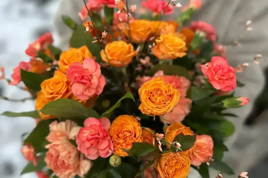 Bukiet kwiatów na Dzień Babci i Dziadka bez alternatywy